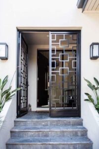 Doors (8)