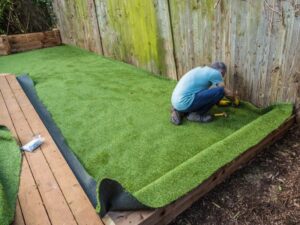 Artificial Flowers & Grass (1)