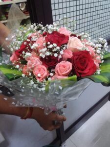 BOUQUETS (16)