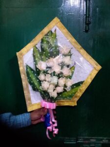 BOUQUETS (17)