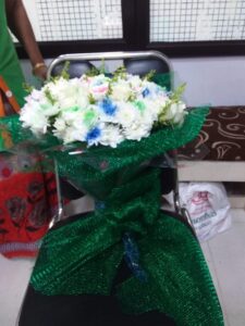 BOUQUETS (20)