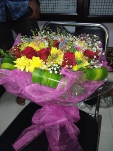 BOUQUETS (25)