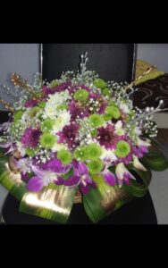 BOUQUETS (30)