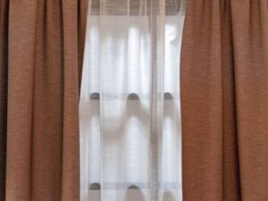 Curtains (10)