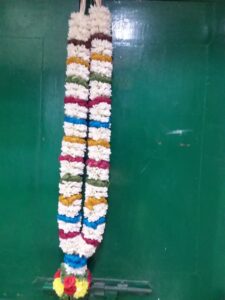 GARLAND (9)