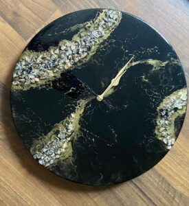 Resin Clocks (17)