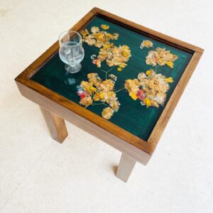 Resin Furnitures (1)