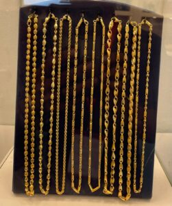 Chains (3)
