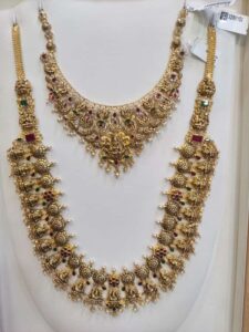 Necklaces (4)