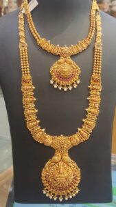 Necklaces (8)