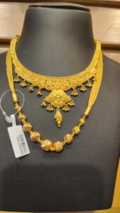 Necklaces (9)