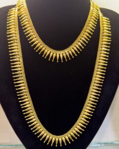 Necklace (1)