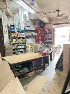 KWALITY PLYWOODS & GLASSES (4)