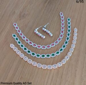 MY JEWELLERY WORLD (5)